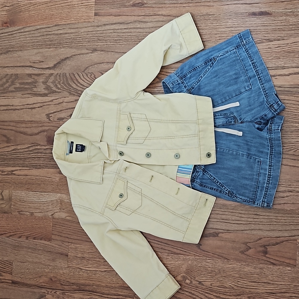 Gap Pale Yellow Corduroy Jacket Cropped Small